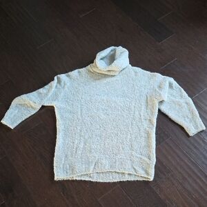 GAP Soft Cream Turtleneck Sweater
